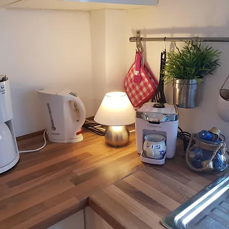 Apartment Im Zeesenhaus Im 1 Og Mit Balkon *