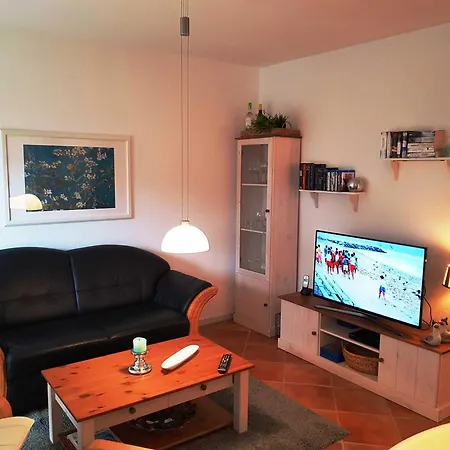 Apartment Im Zeesenhaus Im 1 Og Mit Balkon